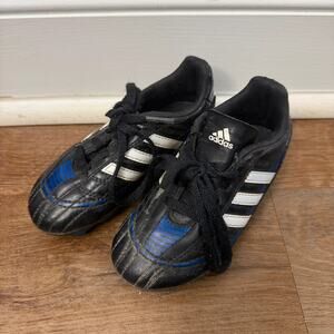 Toddler size 10 Adidas soccer cleats